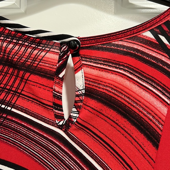 Blouse Red/black pattern. Cato. - Picture 5 of 9